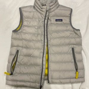 Girls Patagonia vest